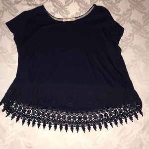 Rewind blue short shirt with design on bottom